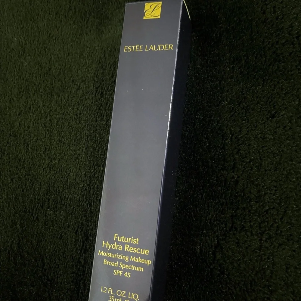 Estee Lauder Futurist Hydra Rescue Foundation Makeup - SPF 45, 1.2oz, 1N2